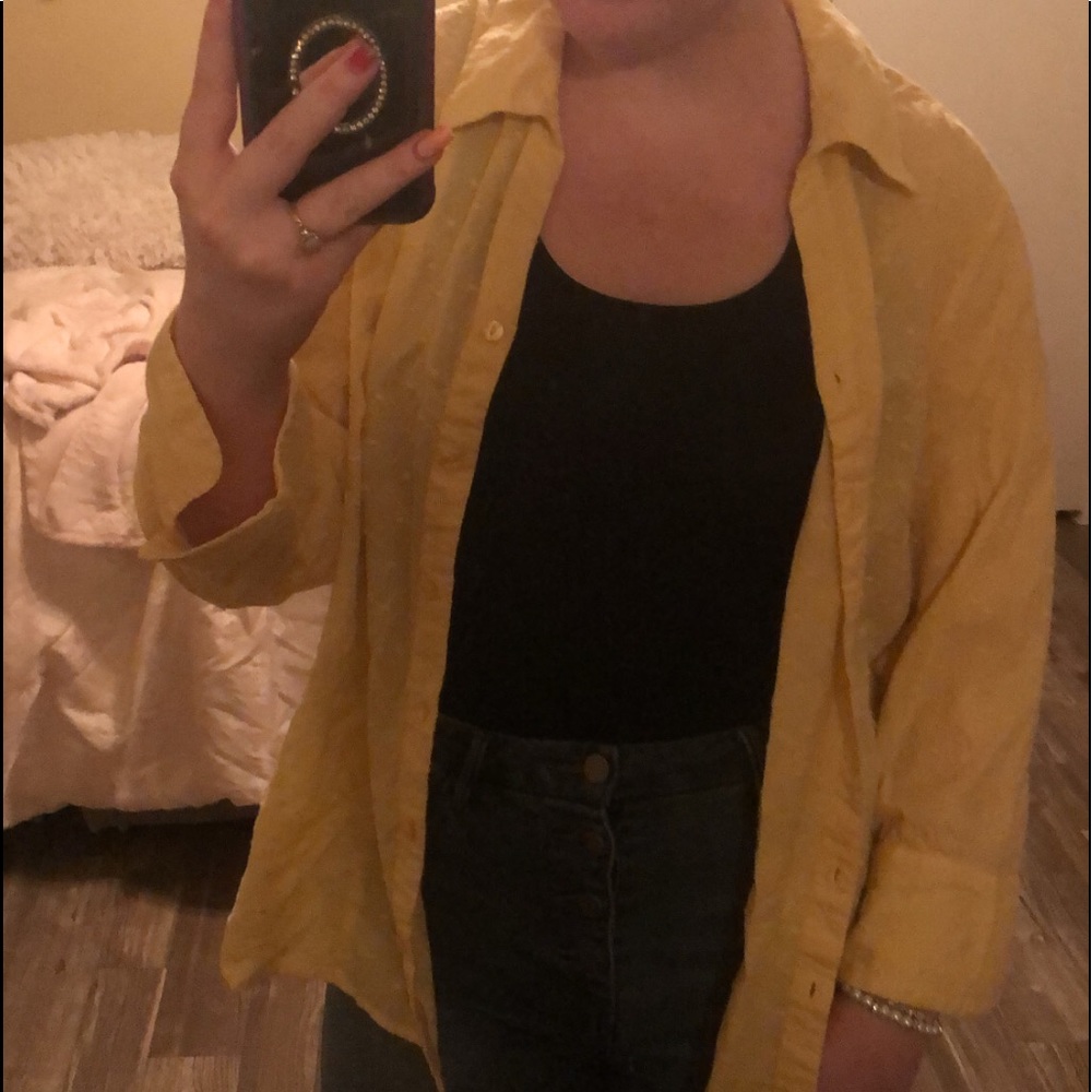 JM Collections Yellow Polka Dot Button Up Shirt